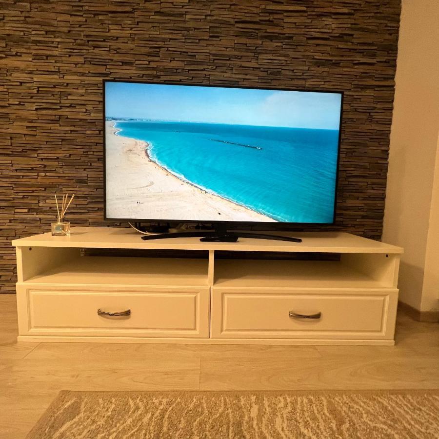 Eqinox Apartments Navodari Ngoại thất bức ảnh